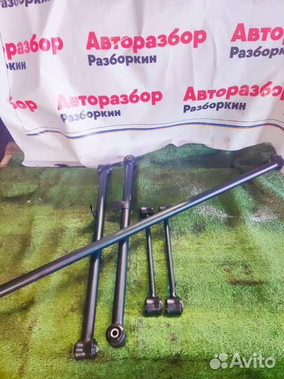 Реактивные тяги ваз 2101-2107 новые комплект