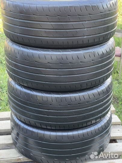 Bridgestone Potenza RE001 Adrenalin 7/30 R25 30L