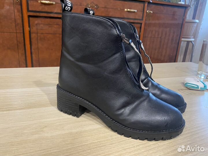 Ботинки для девочки