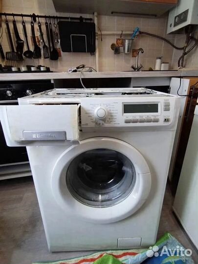 Ремонт стиральных машин и холодильников