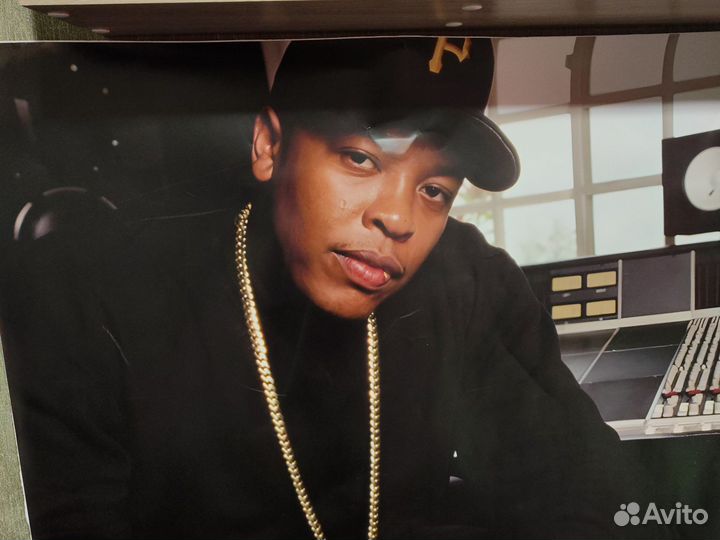 Продаётся постер dr.dr