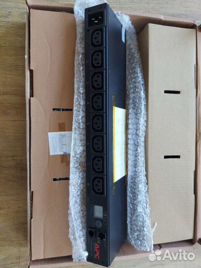 APC AP7821 PDU распределитель питания 19