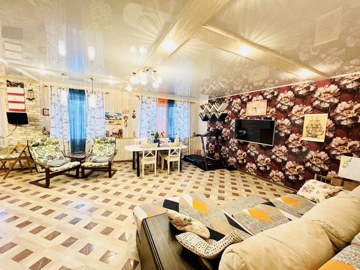 3-к. квартира, 94 м², 4/5 эт.