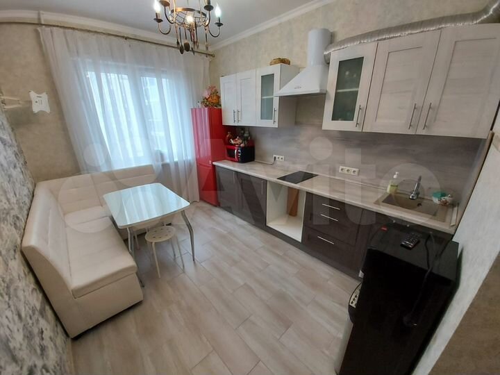 1-к. квартира, 49 м², 9/17 эт.