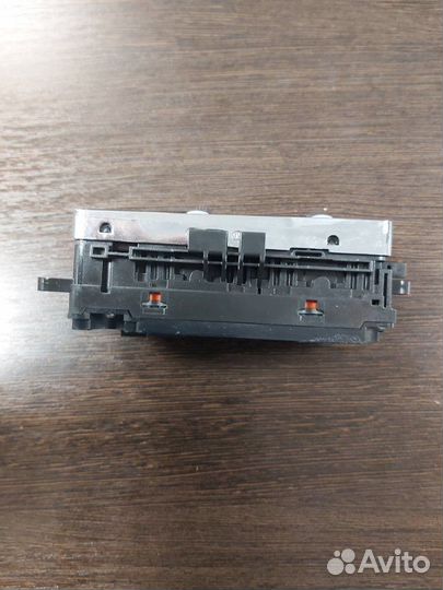 Блок кнопок стеклоподъемника задний левый Mercedes