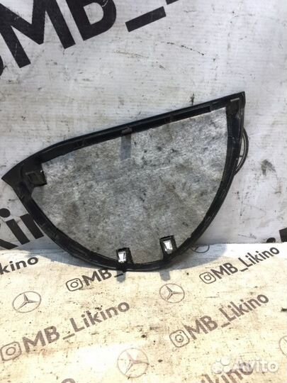 Накладка торпедо левая Mercedes S-Class W221