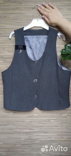 Школьная форма: жилет и юбка