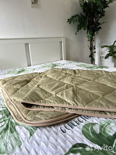 Одеяло из овечьей шерсти