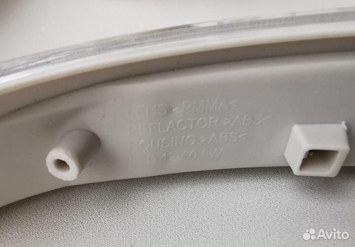 Поворотник в зеркало Chevrolet Captiva 07-16 г