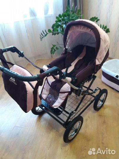 Прогулочная коляска