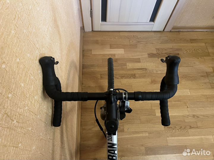 Шоссейный велосипед Btwin