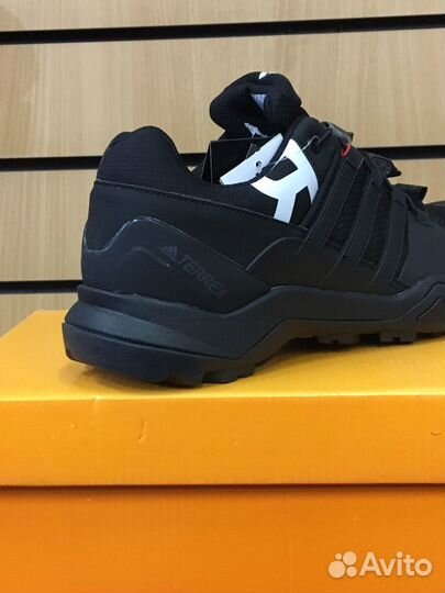 Кроссовки Adidas terrex в коробке новые