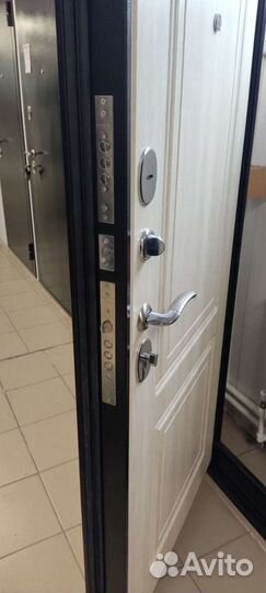 Входная дверь Корсика 