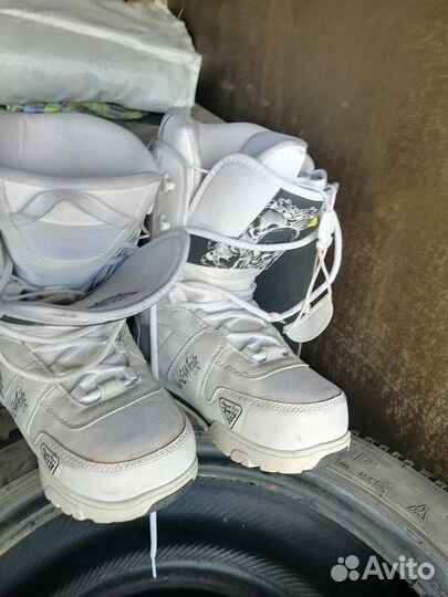 Ботинки для сноуборда женские 38