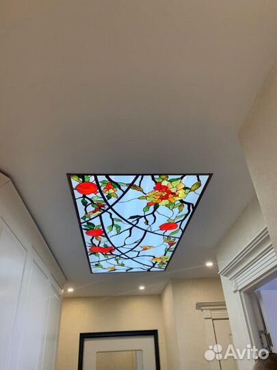 Витражный потолок 