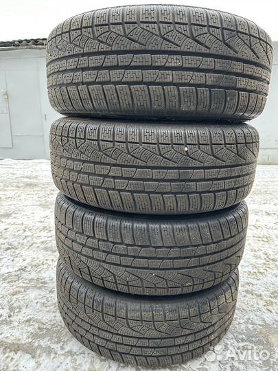 Pirelli Winter Sottozero 240 Serie II 245/50 R18 100H