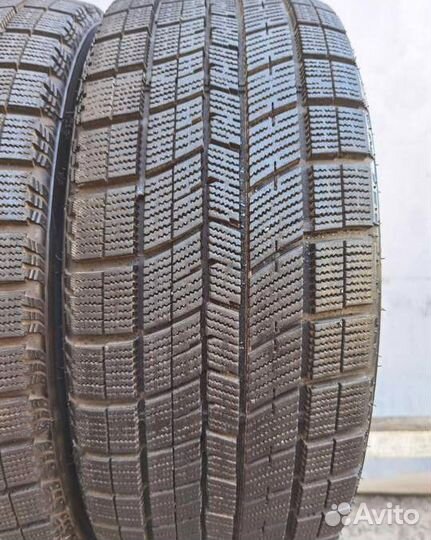Nankang Ice Active AW-1 215/45 R17 97V
