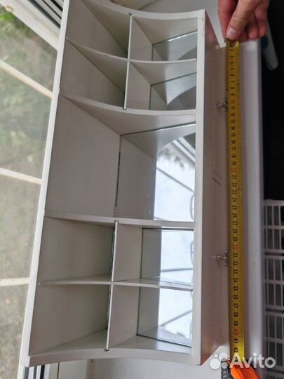 Полка для ювелирных украшений