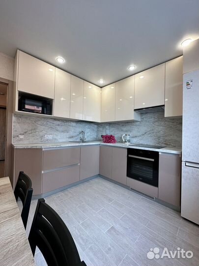 Угловые, прямые кухни на заказ