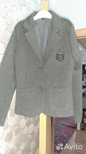 Пиджак для девочки р.146