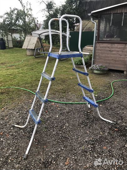 Лестница в бассейн Bestway бу
