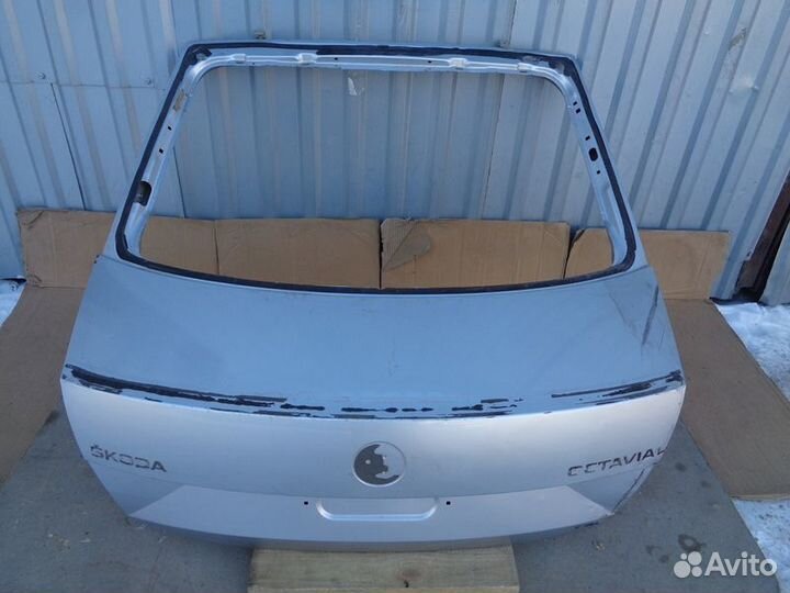 Skoda Octavia A7 дверь багажника лифтбек б/у