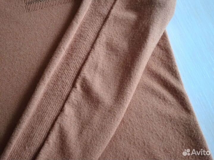 Пуловер женский