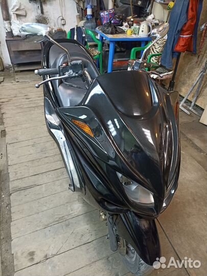 Макси Скутер