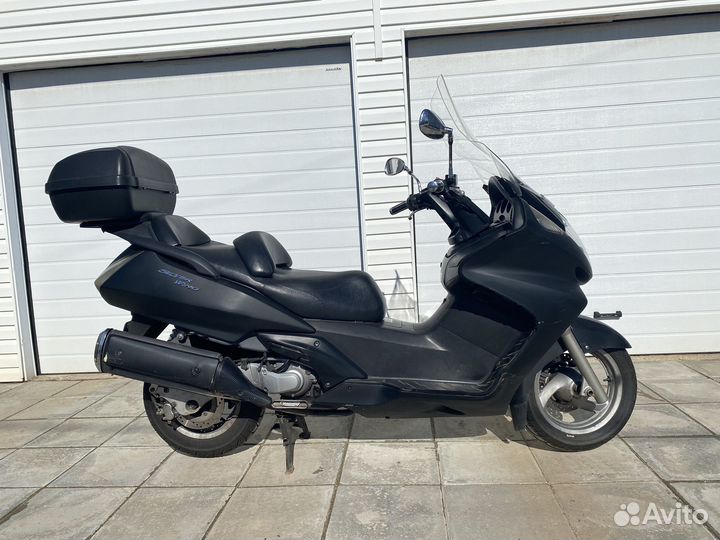 Honda silver wing 600