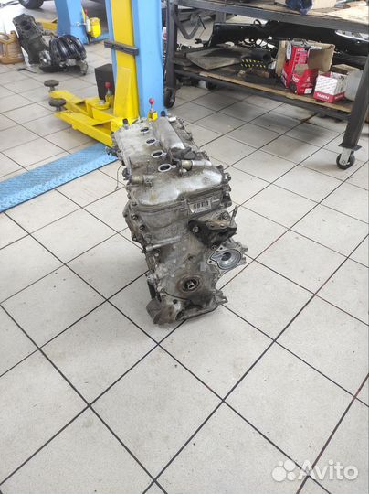 Мотор 1ZR-FE toyota Corolla