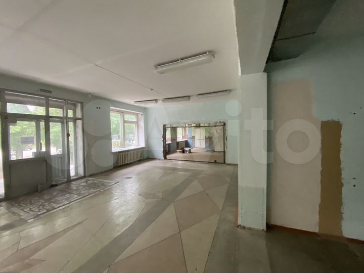 Торговая площадь, 330.8 м²