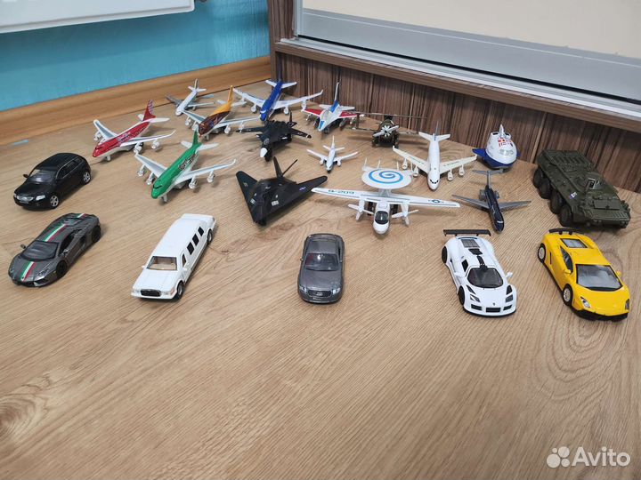 Самолёты и машины