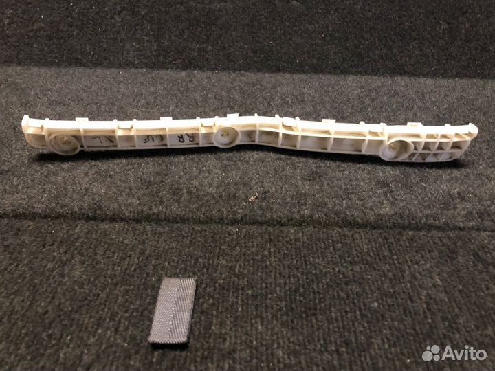 Mitsubishi Outlander XL Кронштейн Заднего Бампера