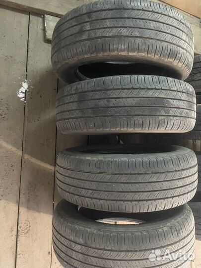 Michelin Latitude Cross 215/60 R17