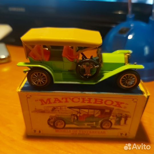 Matchbox y-9