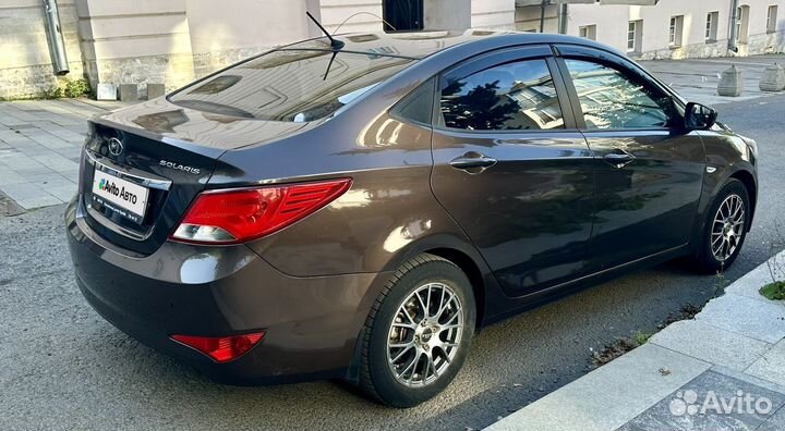 Hyundai Solaris 1.6 AT, 2015, 135 000 км