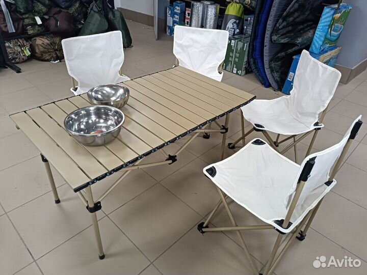 Реечный стол в комплекте с 4мя стульями