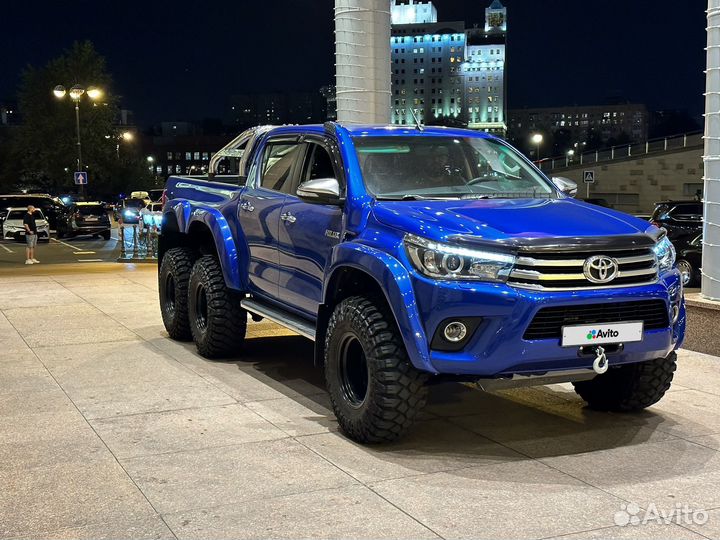 Toyota Hilux 2.8 AT, 2016, 13 510 км