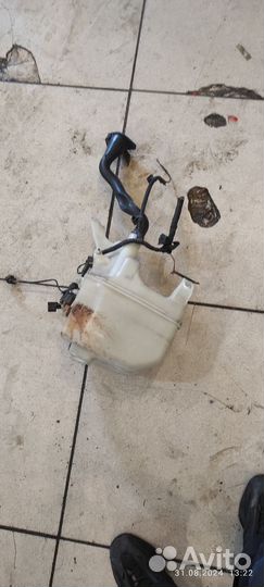 Бачок омывателя Volvo S60 2010-2013 31253219 FS45