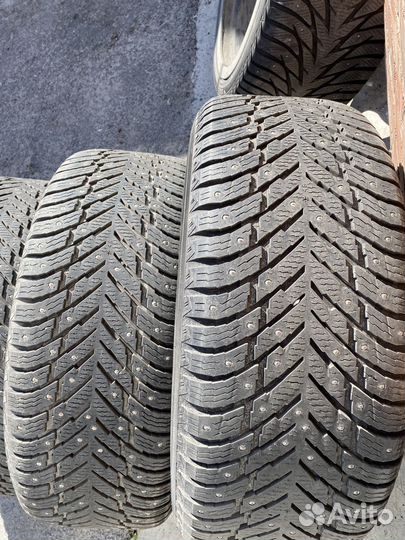 Nokian Tyres Hakkapeliitta 10p SUV 285/60 R18