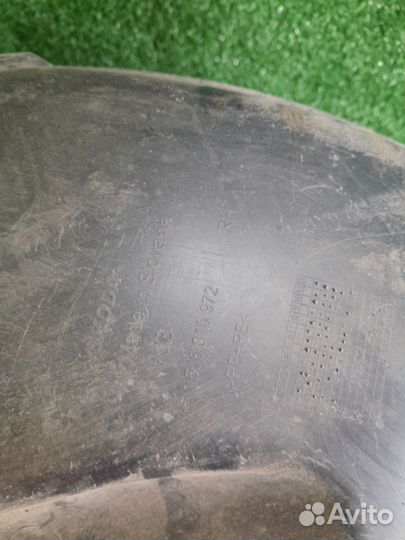 Подкрылок задний правый шкода фабия 2