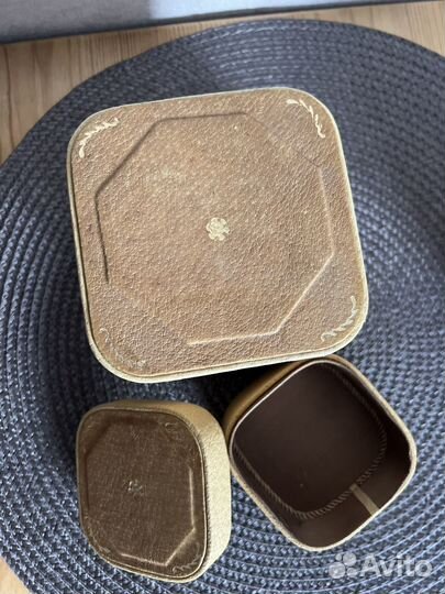 Шкатулки СССР кожа золото