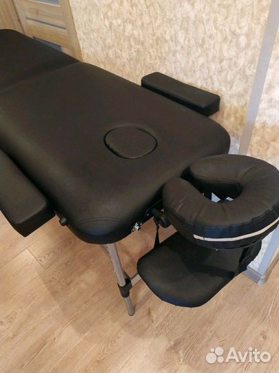 Массажный стол