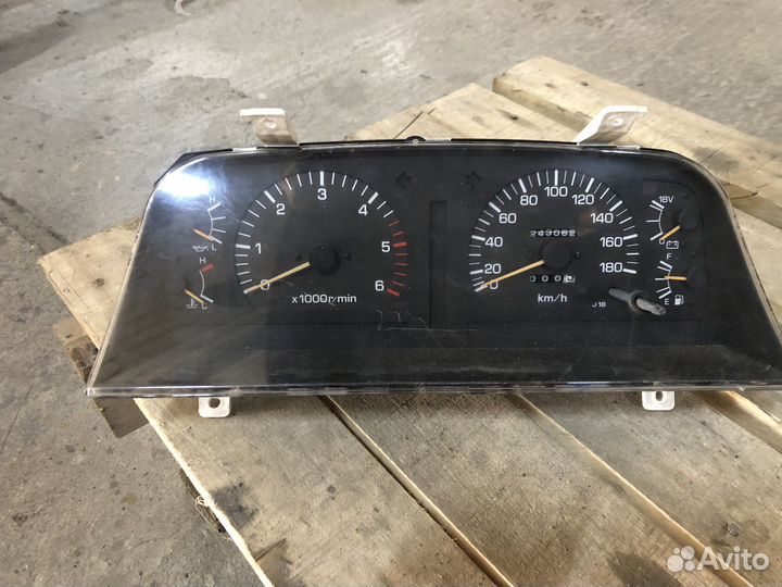 Приборная панель toyota land cruiser 80