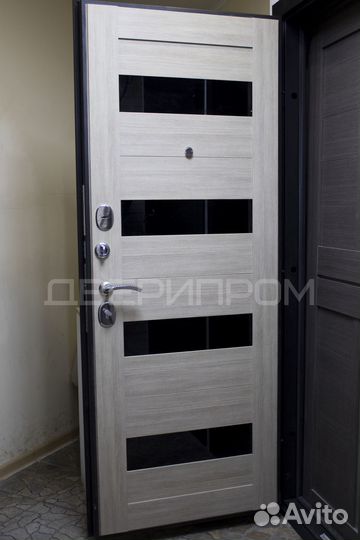 Дверь входная