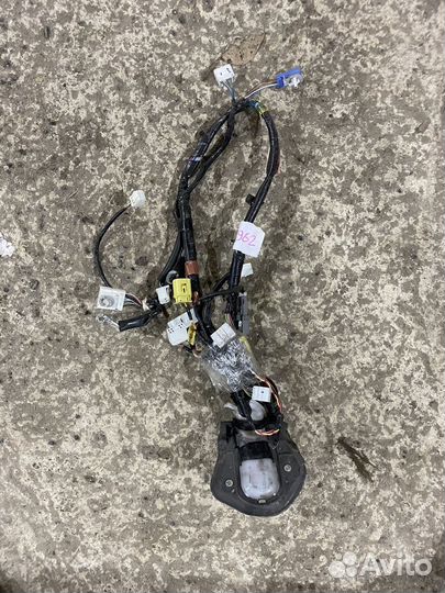 Проводка двери передняя toyota land cruiser 200