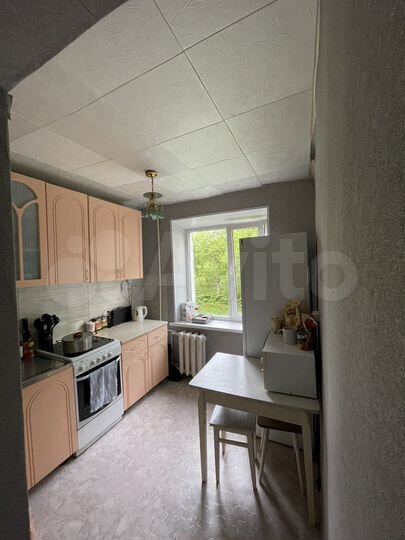 2-к. квартира, 46 м², 2/4 эт.