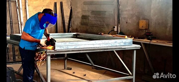 Сварщик в цех