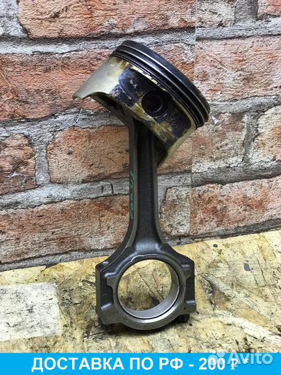 Поршень с шатуном Ford Focus 2 рест
