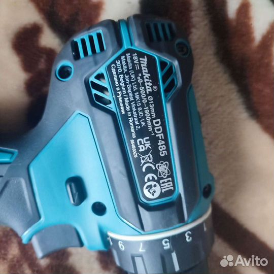 Шуруповерт makita 18v